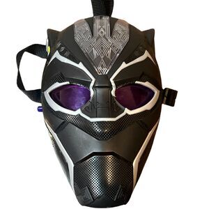 Marvel Black Panther Light-Up Mask: Electronic Role Play, Costume, Dress Up Mask